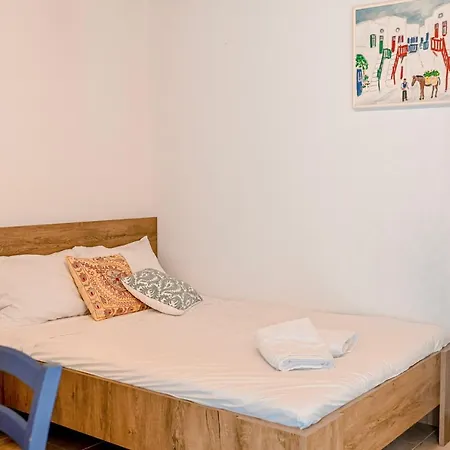 Bonzoe #3 * Parikia (Paros)